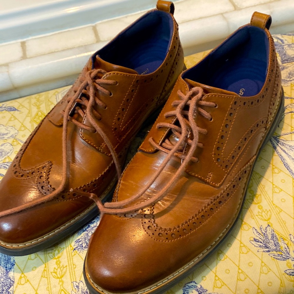 Mens Cole Haan wingtip Oxford  dress shoes